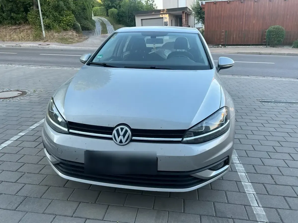 Gebraucht VW Golf VII Trendline 204 PS (150 kW) 2017 Grau Kleinwagen