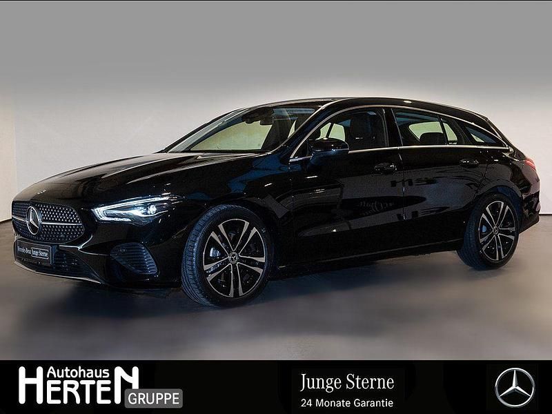 Gebraucht Mercedes CLA180 Progressive 136 PS (100 kW) 2025 Schwarz Limousine