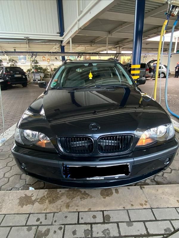 Gebraucht BMW 320 150 PS (110 kW) 2004 Schwarz Kombi