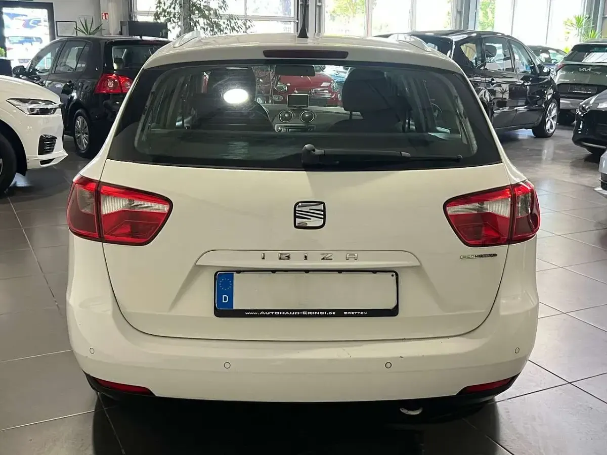 Gebraucht Seat Ibiza ST Style 75 PS (55 kW) 2013 "candy" weiss Kombi