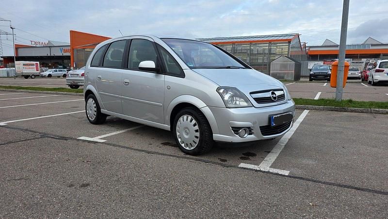 Gebraucht Opel Meriva 125 PS (91 kW) 2009 Silber Van / Kleinbus