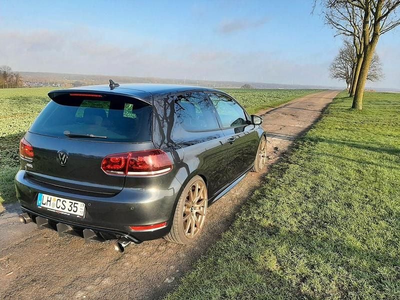 Gebraucht VW Golf VII Edition 235 PS (172 kW) 2012 Schwarz Limousine