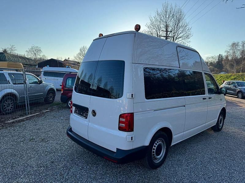 Gebraucht VW Transporter 150 PS (110 kW) 2019 Weiß Van