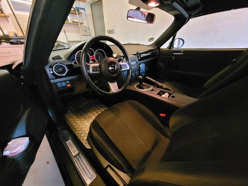 Gebraucht Mazda MX5 Energy 126 PS (92 kW) 2007 Schwarz Cabrio