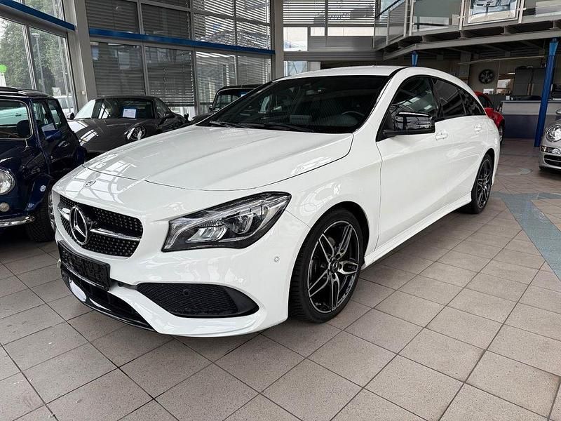 Polarweiss Gebraucht 2019 Mercedes CLA200 Shooting Brake AMG line Kombi | 22.450 € (Fairer Preis) - Bild 1/4