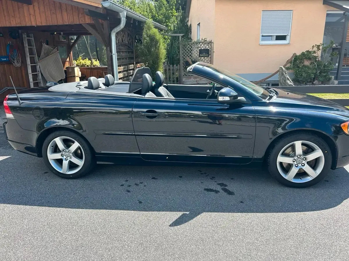 Gebraucht Volvo C70 136 PS (100 kW) 2010 Schwarz Cabrio