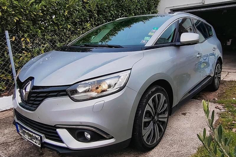 Grau Gebraucht 2018 Renault Grand Scénic IV Business Van / Kleinbus | 8.000 € (Superpreis) - Bild 1/4