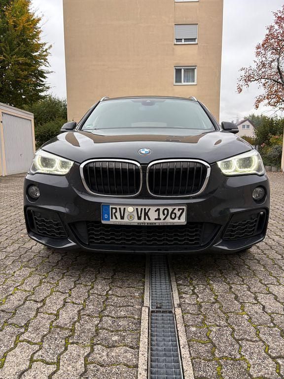 Schwarz Gebraucht 2016 BMW X1 M Sport SUV | 14.500 € (Superpreis) - Bild 1/4