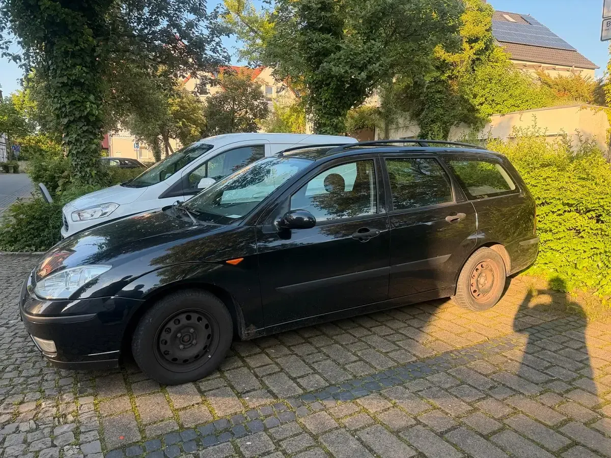 Używany Ford Focus 116 KM (85 kW) 2002 Czarny Kombi