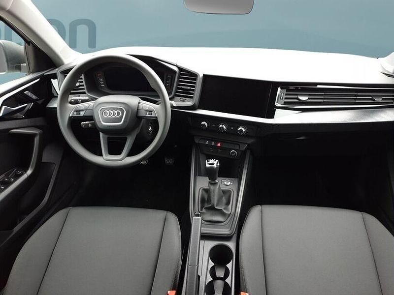 Gebraucht Audi A1 95 PS (69 kW) 2023 Weiss SUV