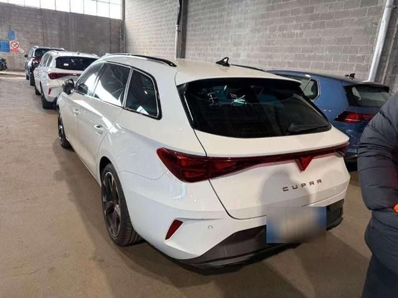Gebraucht Cupra Leon 150 PS (110 kW) 2025 "nevada" weiss Kombi