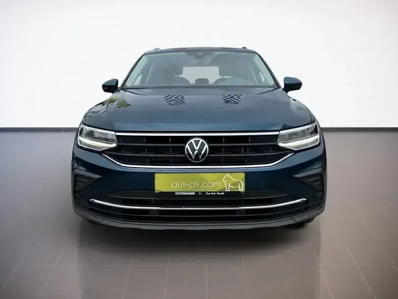 Gebraucht VW Tiguan Move 150 PS (110 kW) 2023 Nightshade blue SUV