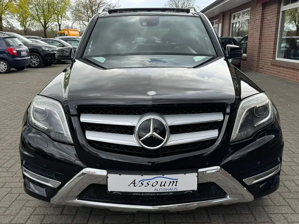 Gebraucht Mercedes GLK250 204 PS (150 kW) 2013 Schwarz SUV