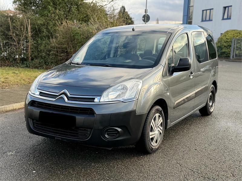 Grau Gebraucht 2013 Citroën Berlingo Van / Kleinbus | 4.000 € (Guter Preis) - Bild 1/4
