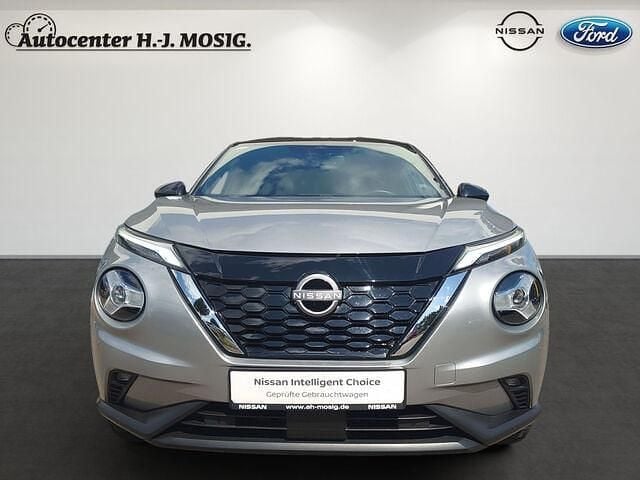 Gebraucht Nissan Juke N-Connecta 143 PS (105 kW) 2023 Silber schwarz SUV