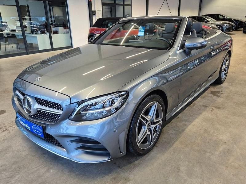 Gebraucht Mercedes C180 AMG line 156 PS (114 kW) 2018 Selenitgrau Cabrio