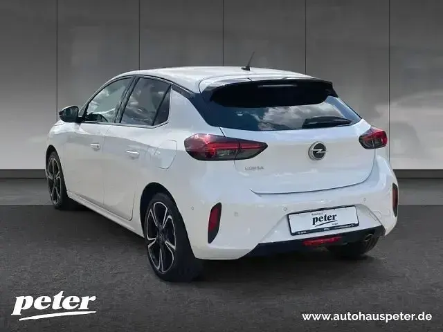 Gebraucht Opel Corsa GS Line 101 PS (74 kW) 2023 Jade weiss/arktis weiss Kleinwagen