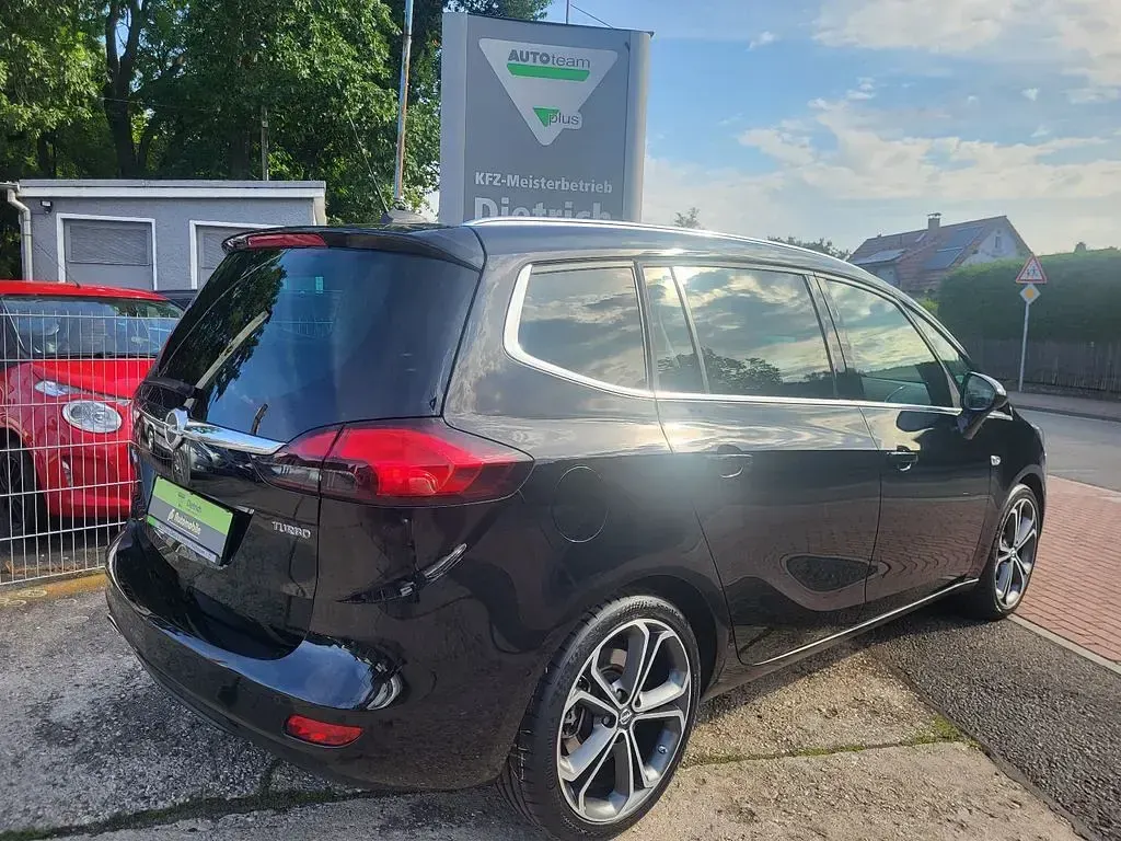 Gebraucht Opel Zafira Innovation 170 PS (125 kW) 2018 Schwarz Van / Kleinbus