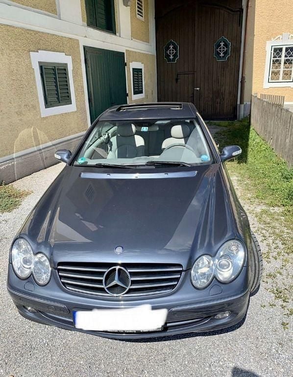 Blau Gebraucht 2004 Mercedes CLK270 Elegance Coupé | 4.000 € (Superpreis) - Bild 1/4