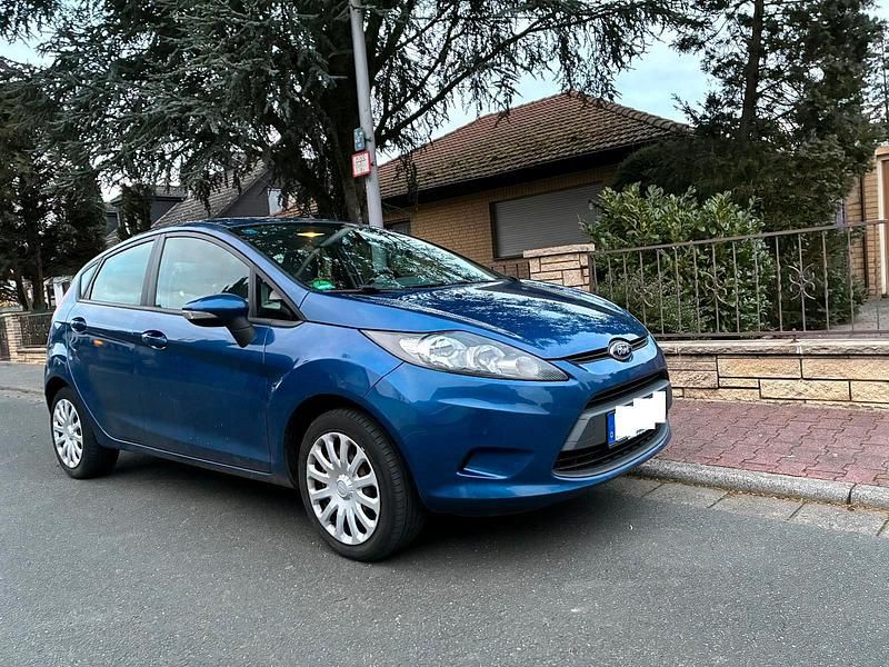 Blau Gebraucht 2010 Ford Fiesta Kleinwagen | 3.250 € (Fairer Preis) - Bild 1/4