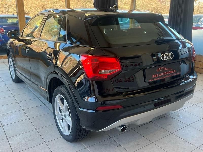 Gebraucht Audi Q2 Sport 116 PS (85 kW) 2017 Schwarz SUV