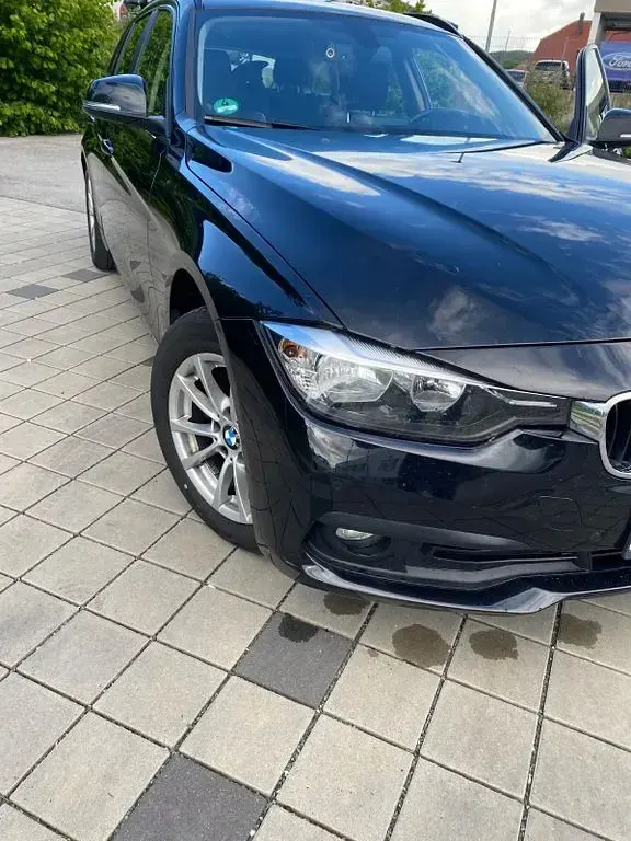 Gebraucht BMW 320 190 PS (139 kW) 2017 Schwarz Kombi