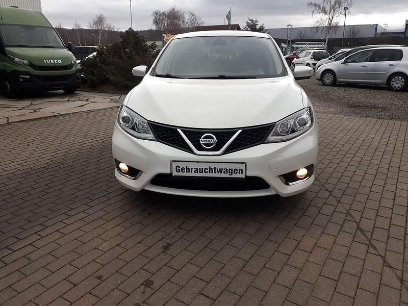 Gebraucht Nissan Pulsar Tekna 116 PS (85 kW) 2018 Weiß Limousine