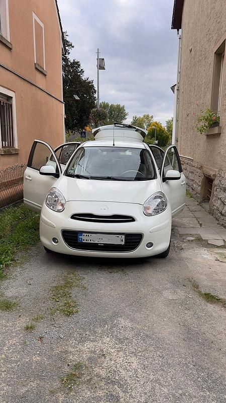 Andere farben Gebraucht 2012 Nissan Micra Kleinwagen | 3.650 € (Fairer Preis) - Bild 1/4