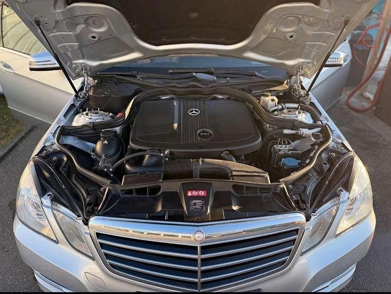 Usata Mercedes E250 Elegance 204 CV (150 kW) 2011 Berlina