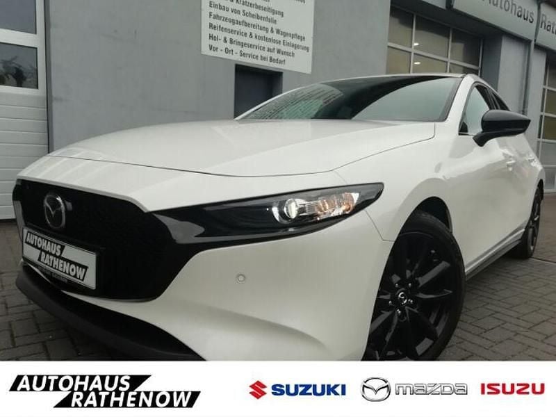 Weiss Gebraucht 2023 Mazda 3 Edition Limousine | 24.686 € (Fairer Preis) - Bild 1/4