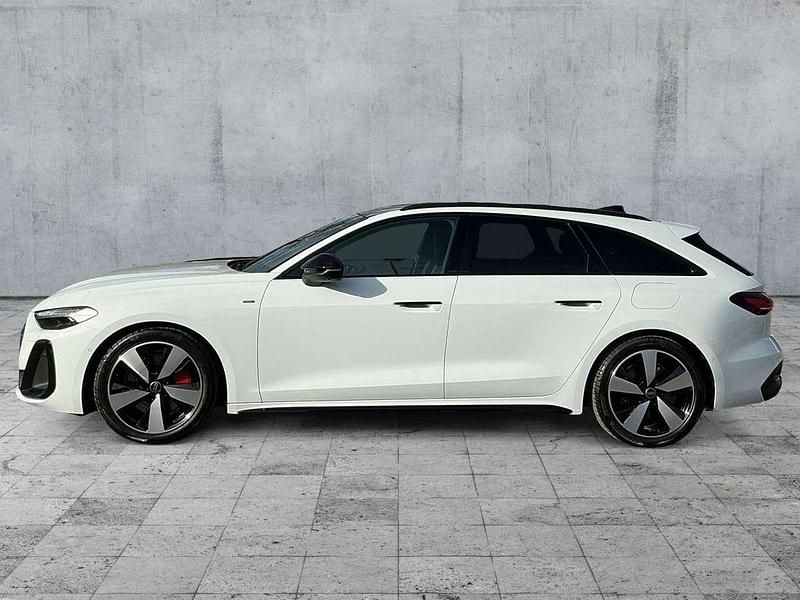 Gebraucht Audi A5 S-Line 299 PS (219 kW) 2025 Gletscherweiß metallic Kombi