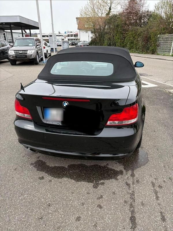 Gebraucht BMW 118 Cabriolet 143 PS (105 kW) 2008 Schwarz Cabrio