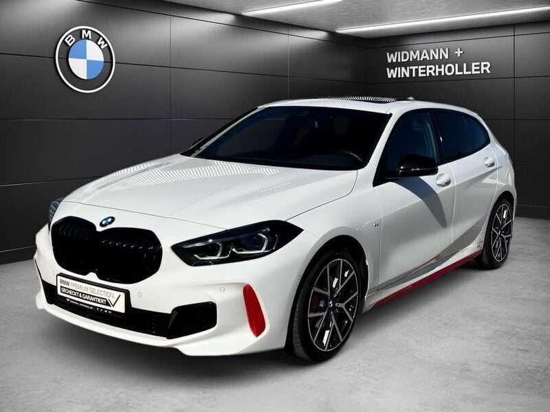Weiß Gebraucht 2024 BMW 128 M Sport Limousine | 34.190 € (Fairer Preis) - Bild 1/3