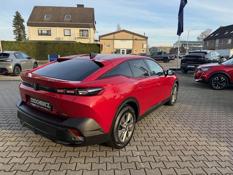Gebraucht Peugeot 408 Allure 150 PS (110 kW) 2024 Rot Limousine