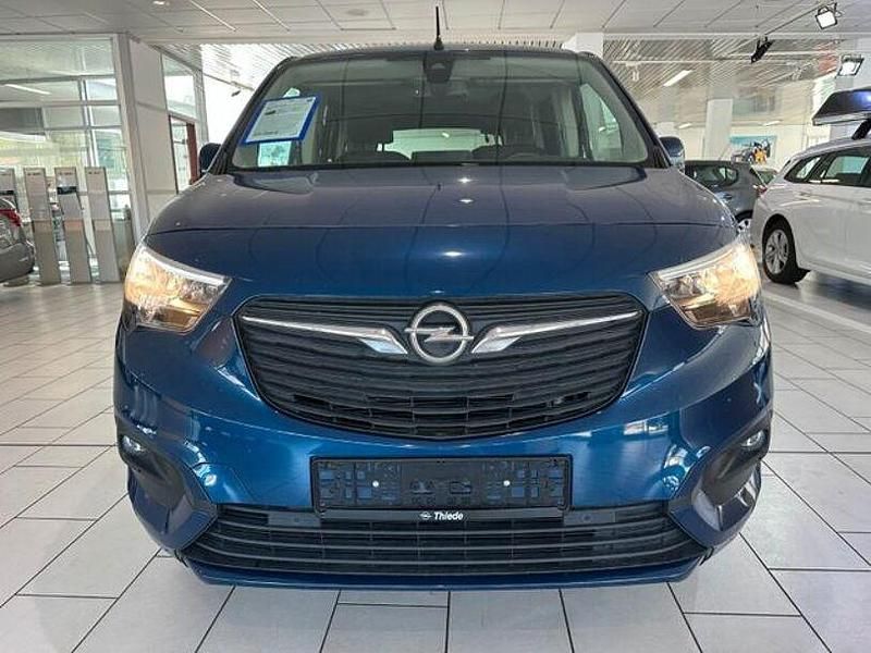 Gebraucht Opel Combo Life 131 PS (96 kW) 2020 Ozean blau Limousine
