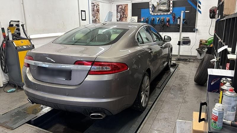 Gebraucht Jaguar XF 207 PS (152 kW) 2008 Grau Limousine