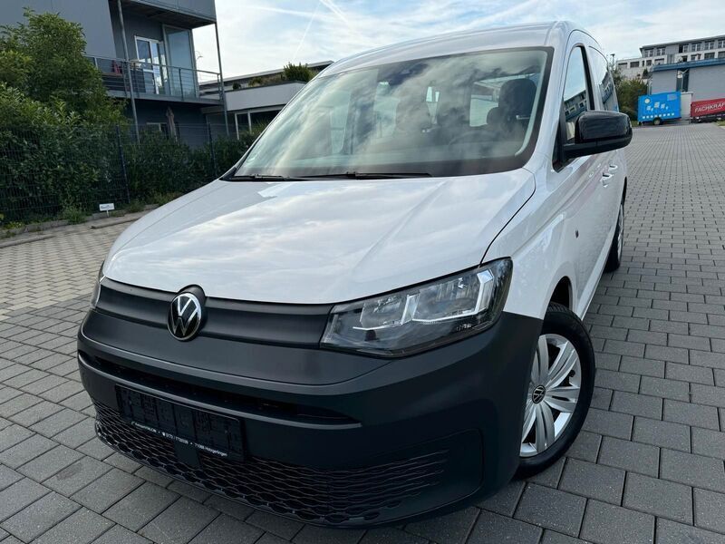 Rot Gebraucht 2021 VW Caddy Life Van / Kleinbus | 17.980 € (Superpreis) - Bild 1/4