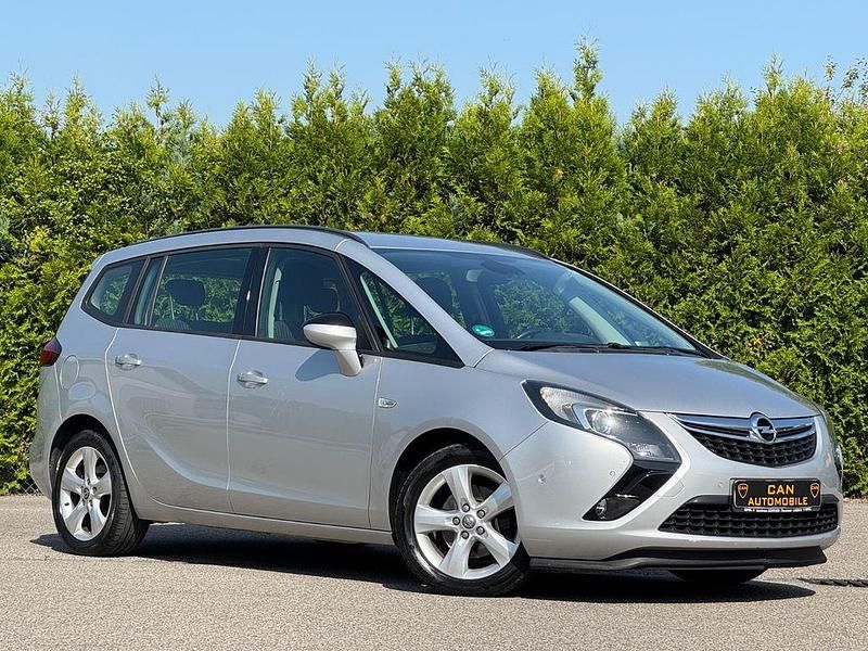 Silber Gebraucht 2012 Opel Zafira Tourer Edition Van / Kleinbus | 5.700 € (Guter Preis) - Bild 1/4