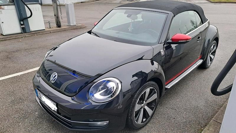 Gebraucht VW Beetle CLUB 105 PS (77 kW) 2015 Schwarz Kleinwagen