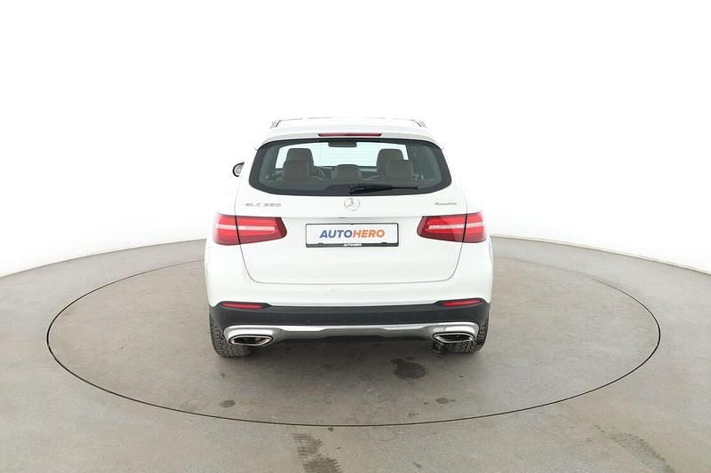 Gebraucht Mercedes GLC250 Exclusive 211 PS (155 kW) 2017 Weiß SUV