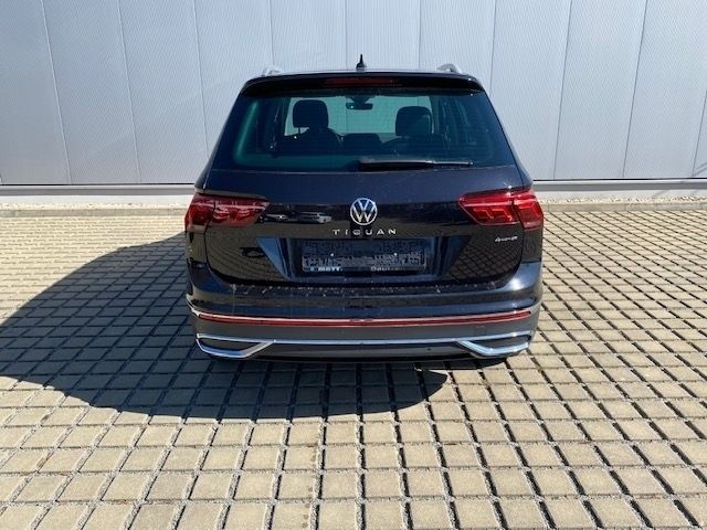 Gebraucht VW Tiguan Elegance 200 PS (147 kW) 2020 Keine angabe schwarz (deep black perleffekt) metallic SUV