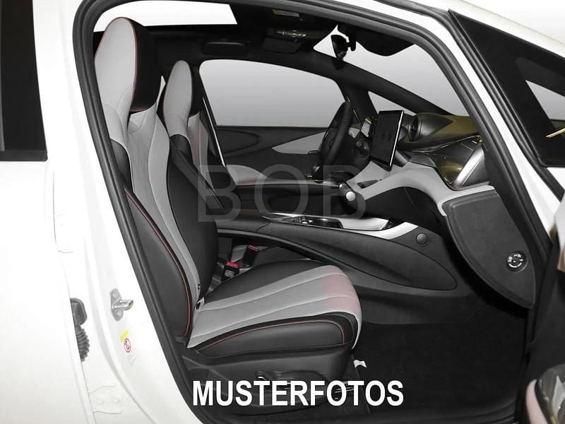 Neu BYD Dolphin Design 150 kW (204 PS) 2026 Weiß Kleinwagen