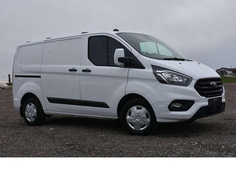 Gebraucht Ford Transit Custom 131 PS (96 kW) 2021 Weiß Van / Kleinbus