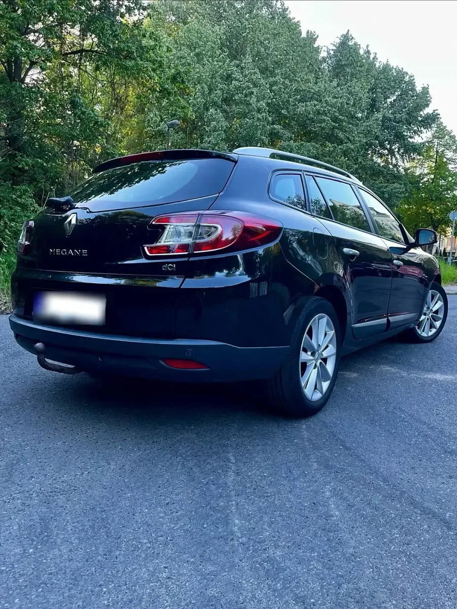 Gebraucht Renault Mégane GrandTour 106 PS (77 kW) 2012 Schwarz Kombi