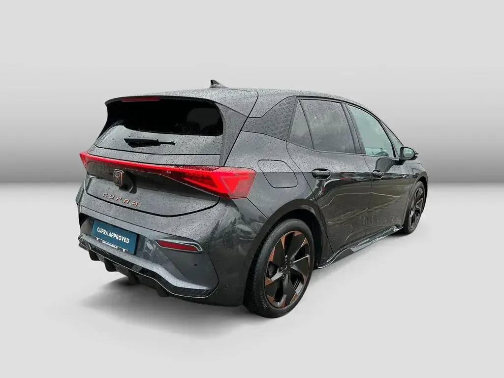 Gebraucht Cupra Born 169 kW (231 PS) 2024 Quasargrau Kleinwagen