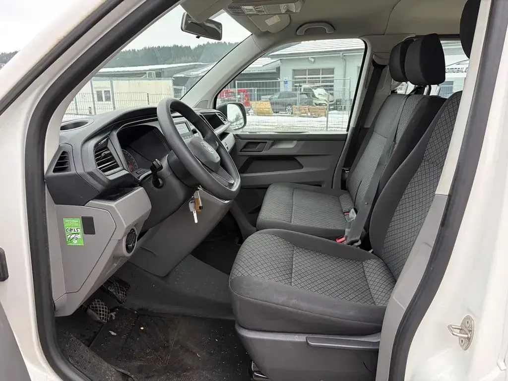 Gebraucht VW Caravelle 110 PS (80 kW) 2021 Weiß Van