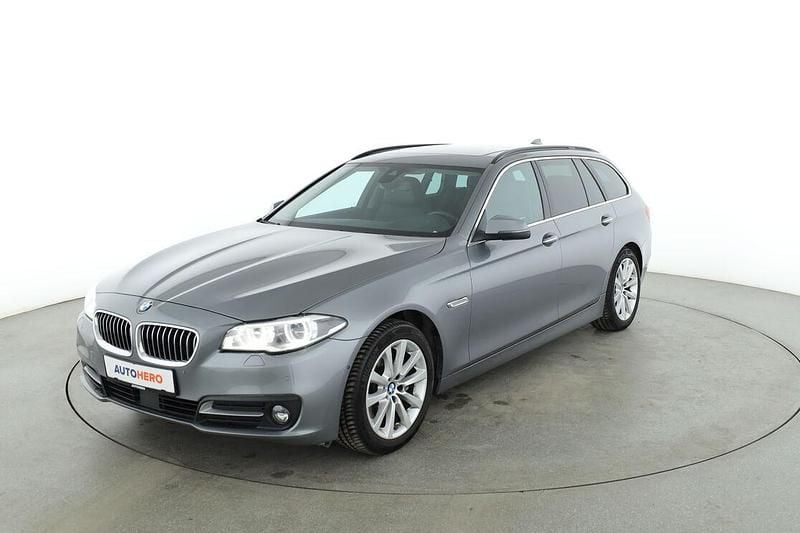 Gebraucht BMW 530 258 PS (189 kW) 2016 Grau Kombi