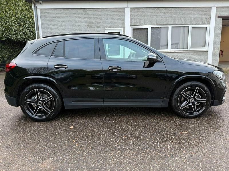 Gebraucht Mercedes GLA220 AMG 190 PS (139 kW) 2025 Schwarz SUV