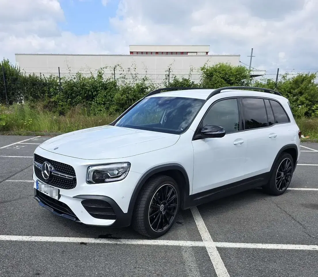 Gebraucht Mercedes GLB220 AMG line 190 PS (139 kW) 2021 Weiß SUV