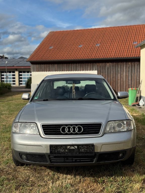 Silber Gebraucht 2000 Audi A6 Limousine | 1.099 € (Guter Preis) - Bild 1/4